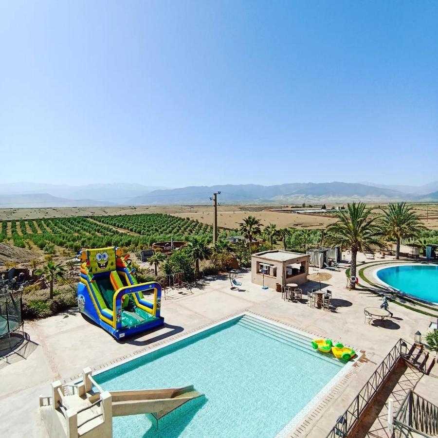 Les Jardins D Amizmiz 6 Piscines Bed & Breakfast Wawizelte ภายนอก รูปภาพ