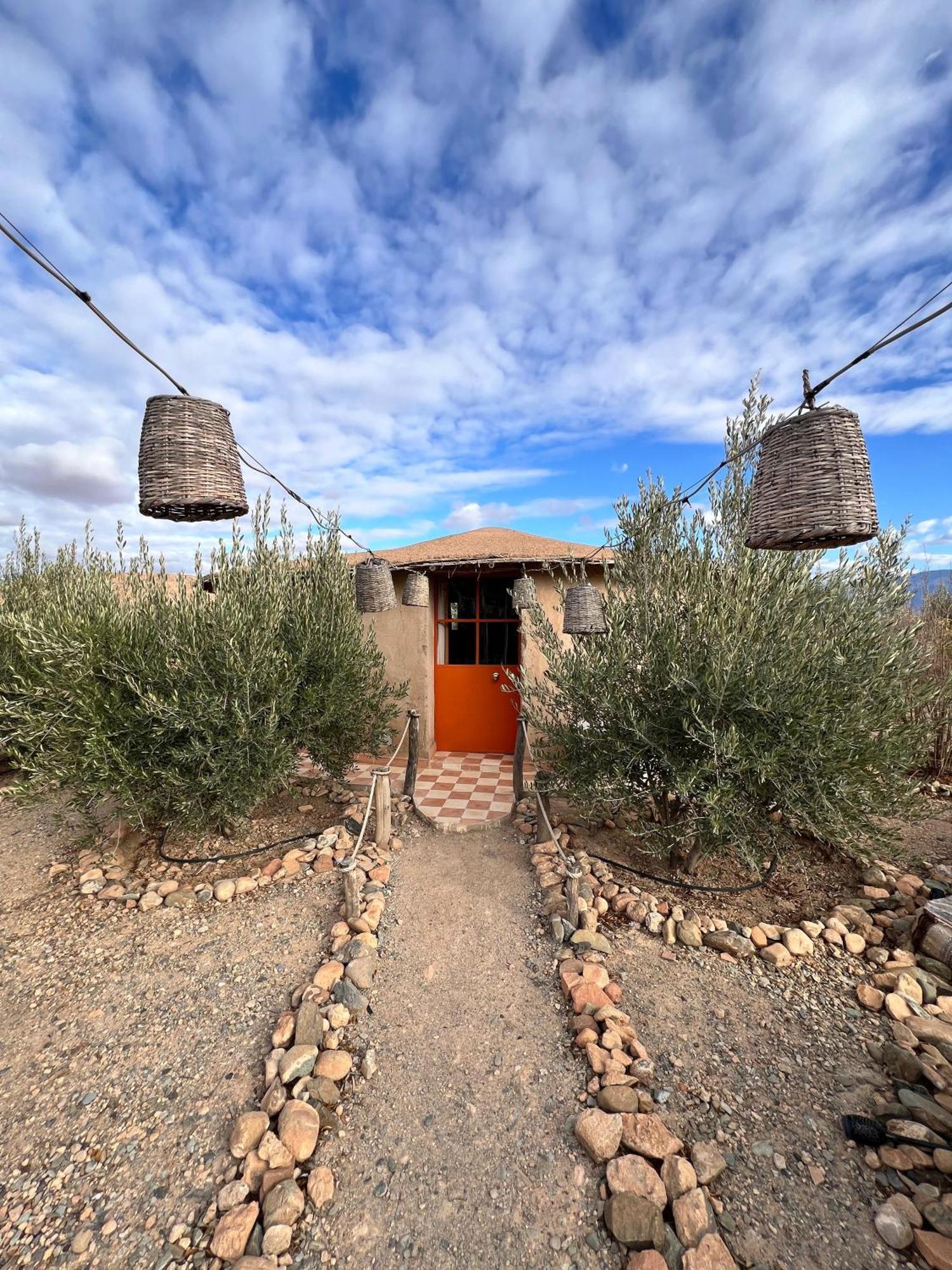Les Jardins D Amizmiz 6 Piscines Bed & Breakfast Wawizelte ภายนอก รูปภาพ