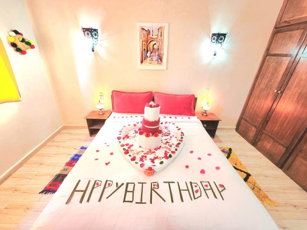 Les Jardins D Amizmiz 6 Piscines Bed & Breakfast Wawizelte ภายนอก รูปภาพ